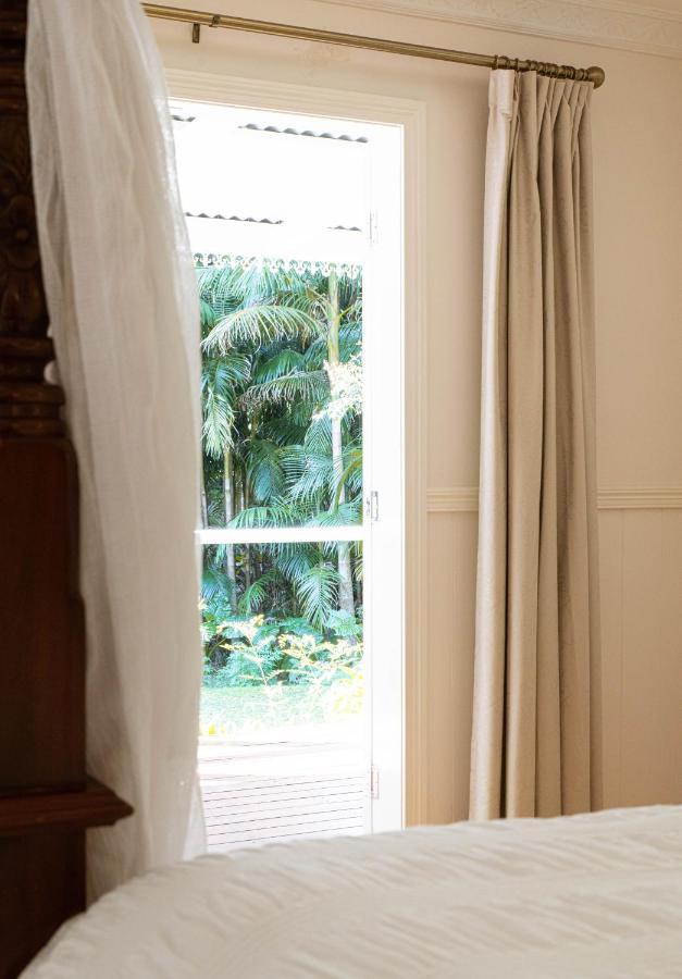 Romantic Cottage, Tamborine Mountain ภายนอก รูปภาพ