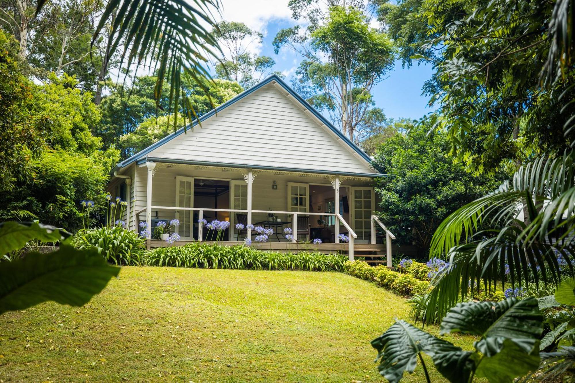 Romantic Cottage, Tamborine Mountain ภายนอก รูปภาพ
